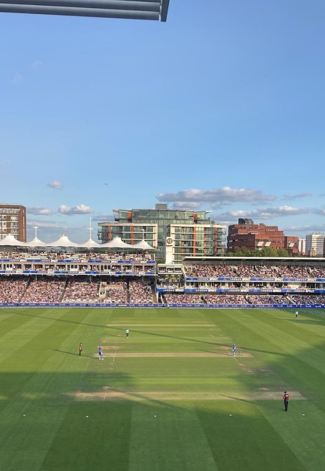 Earlier this week, we went to the hundred with some of our clients for our summer client social! 

Here are a few some snaps from the day 📸 🏏

#clientsocial #agencylife