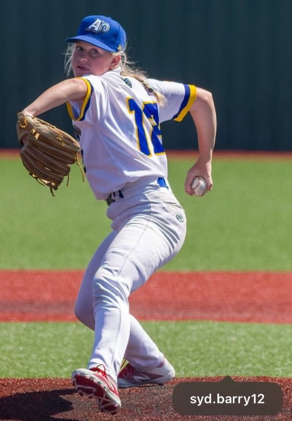 Fort McMurray Minor Baseball (@fmmba) on Twitter photo 🚨🚨 BIG SHOUTOUT 🚨🚨
Next stop for 18U AAA Oil Giant Sydney Barry is 2025 Women’s Open National Championship in Quebec, August 7 to 10th🇨🇦
The action gets underway Thursday morning at 9:30 AM, and we're all behind you, Syd!
📺 Catch the action live: bit.ly/4ldRhH2 🚨🚨 BIG SHOUTOUT 🚨🚨
Next stop for 18U AAA Oil Giant Sydney Barry is 2025 Women’s Open National Championship in Quebec, August 7 to 10th🇨🇦
The action gets underway Thursday morning at 9:30 AM, and we're all behind you, Syd!
📺 Catch the action live: bit.ly/4ldRhH2