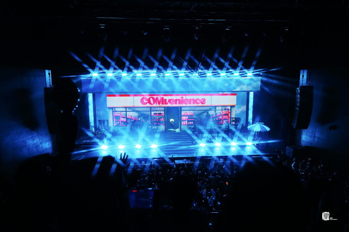 ZICO FANMEETING <COMvenience> DAY1 Stage Cuts

#ZICO #지코 #ZICO_COMvenience