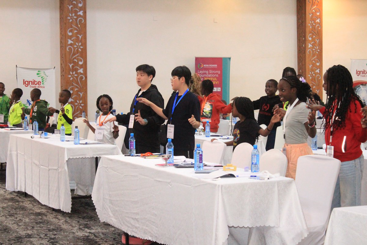 Day 1 of the #KidpreneurBusinessSummit was nothing short of inspiring!
Big ideas, bold energy, and brilliant young minds lit up the day.
We’re back tomorrow for even more! 

#FutureCEOs #YouthInBusiness #WholeChildrenWholeFuture