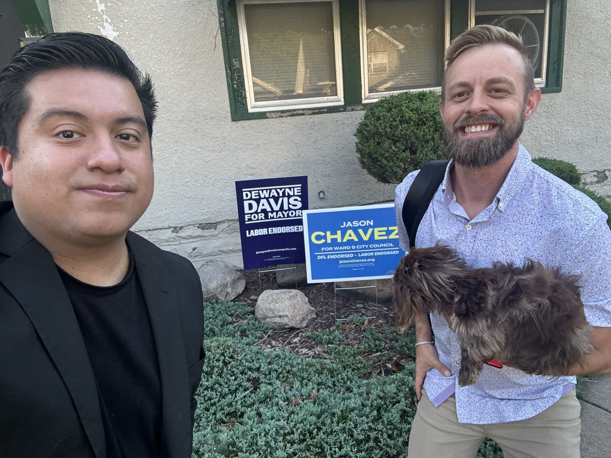 Jason Chavez (@jchavezmpls) on Twitter photo I had a great time doing lawn sign delivery this morning! I ran into my neighbor, Joe, who is also ready for a new Mayor (<a href="/DeWayneForMPLS/">DeWayne Davis</a>).Ā
Make sure youāre requesting your Chavez lawn signs here: jasonchavez.org/lawn-sign-requ⦠I had a great time doing lawn sign delivery this morning! I ran into my neighbor, Joe, who is also ready for a new Mayor (<a href="/DeWayneForMPLS/">DeWayne Davis</a>).Ā
Make sure youāre requesting your Chavez lawn signs here: jasonchavez.org/lawn-sign-requā¦