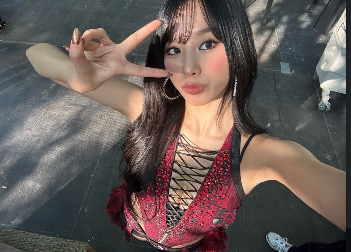 natty_loops's tweet photo. 2nd IG UPDATE OF THE DAY
#NATTY #나띠 #KISSOFLIFE #KIOF https://t.co/oGDdXJ6Ufx