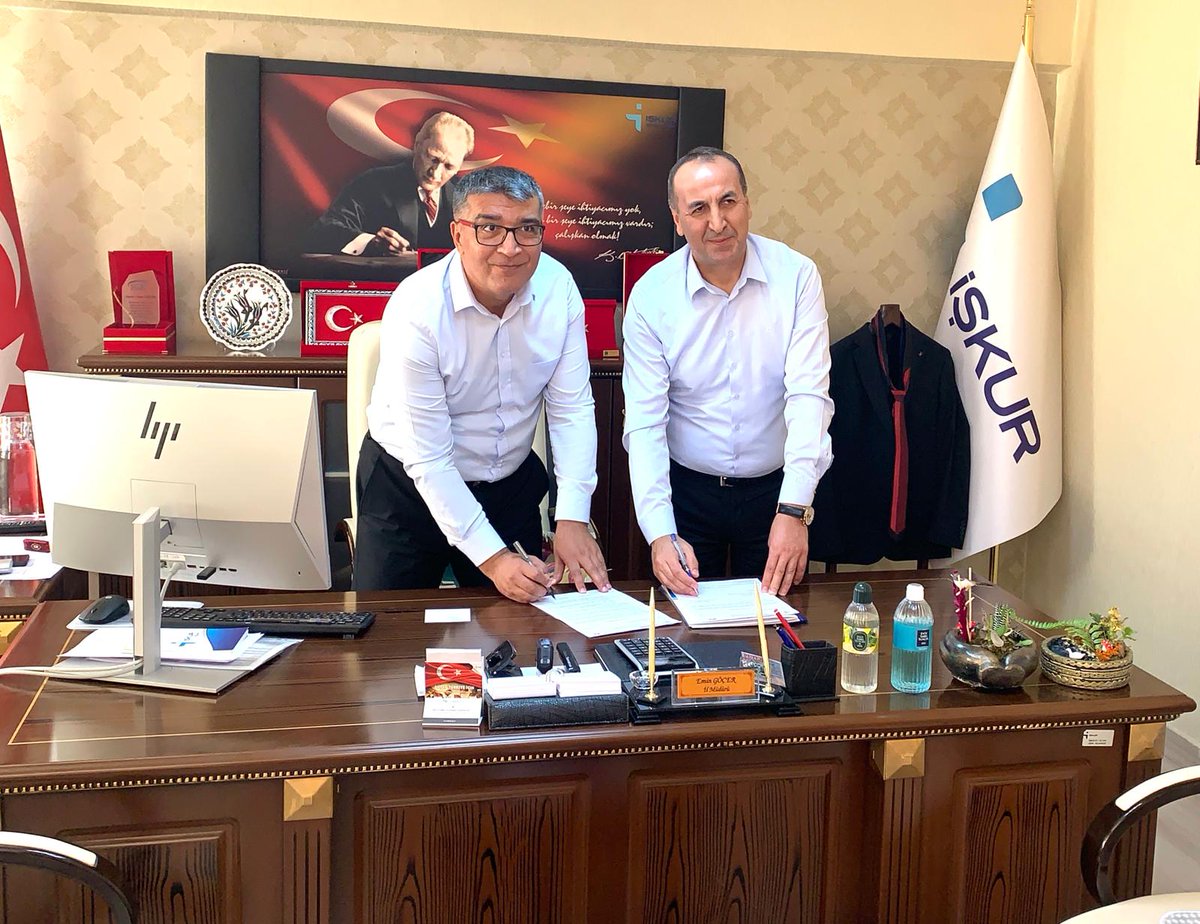 Uşak İl Millî Eğitim Müdürlüğü ile İŞKUR Müdürlüğü arasında, Toplum Yararına Program (TYP) kapsamında 340 kişilik personel alımı için protokol imzalandı.