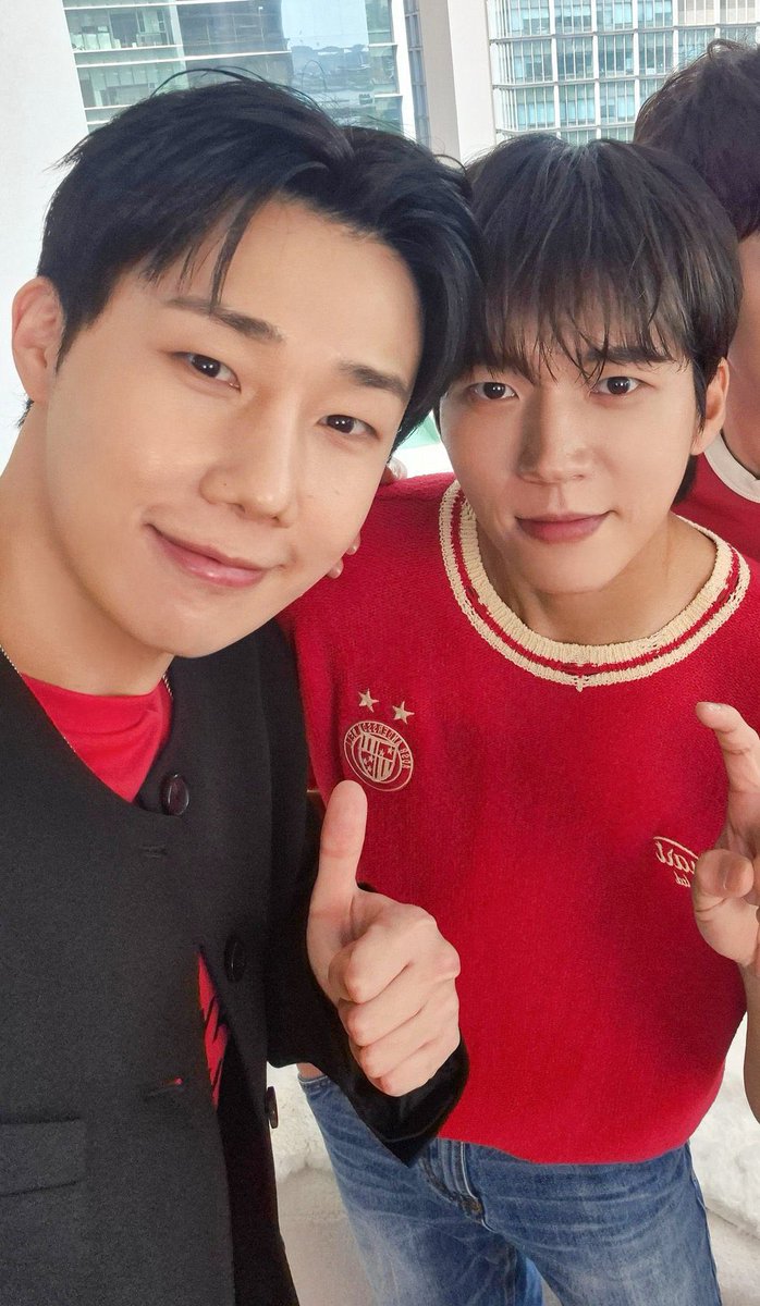 이 미친 얼굴합 어떡하지