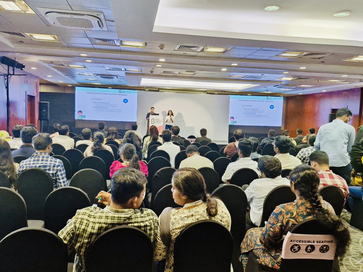 khannakshat7's tweet image. 🚀 Spoke at the first @linuxfoundation #OpenSourceSummit India🇮🇳in HYD on Aug 5
🎤Talk House full✅
💬Insightful Q&amp;amp;A
📣Received amazing feedback from industry leaders
🤝Connected with OSS folks
🌐Built great new connections
#OSSummit #OpenSource #CloudNative #Kubernetes #security