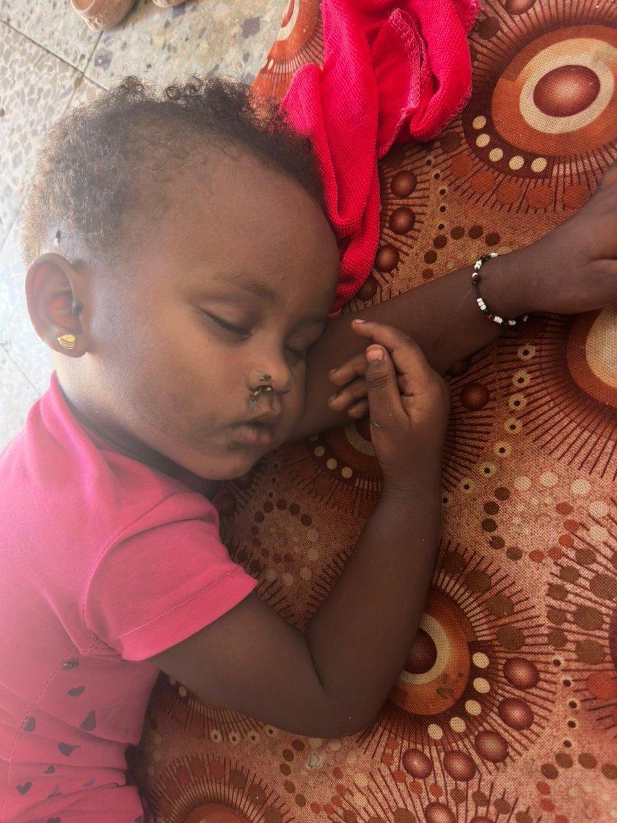 God does not hear her groaning. She fainted from lack of food.
chuffed.org/project/140028…