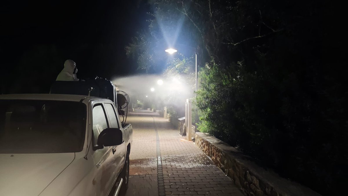 🌿☀️ Durante el verano, en Archena seguimos trabajando para tu bienestar.

Continúan las labores de fumigación contra los mosquitos 🦟💨

#Archena #VeranoEnArchena #CuidamosDeTi #Fumigación #Mosquitos