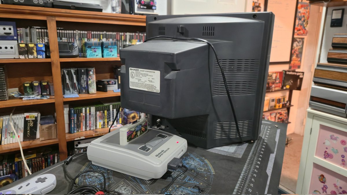 retro_tech_usa tweet media