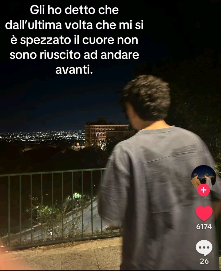 fatifat_'s tweet image. e quando mai ci passa