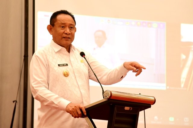 Gusnar Minta ADD untuk Penanganan Kemiskinan dan Tengkes

berita.gorontaloprov.go.id/2025/08/07/gus…