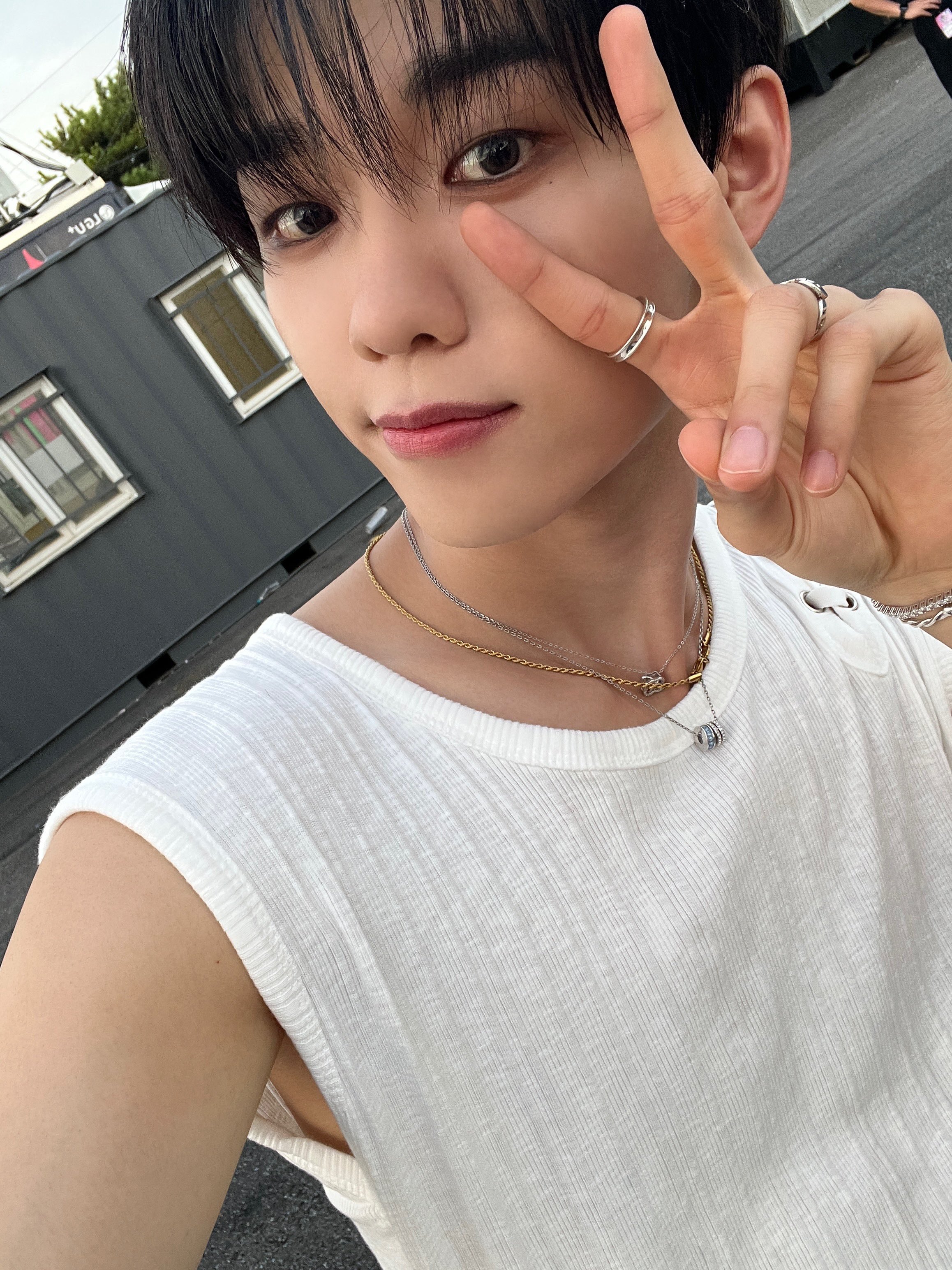 EVNNE イブン 이븐 イジョンヒョン イジョン ポラ サインポラ evnne