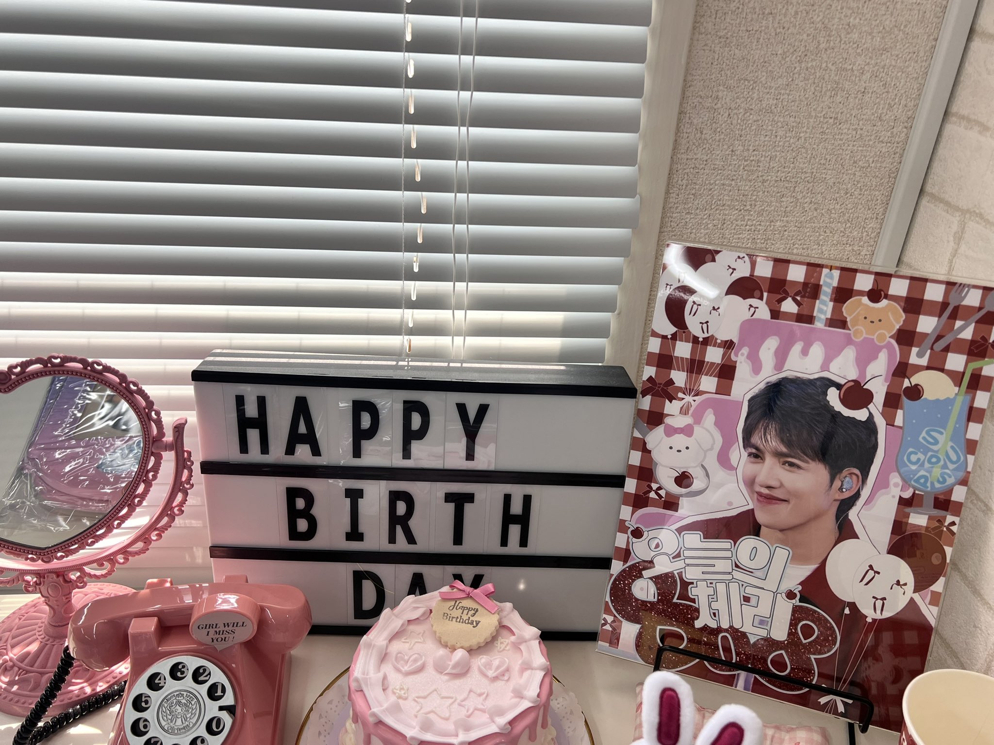 IU センイルカフェ 限定トレカ IDOLCAFE 推し活 センイルカフェ アイドルカフェ 新大久保 DJ