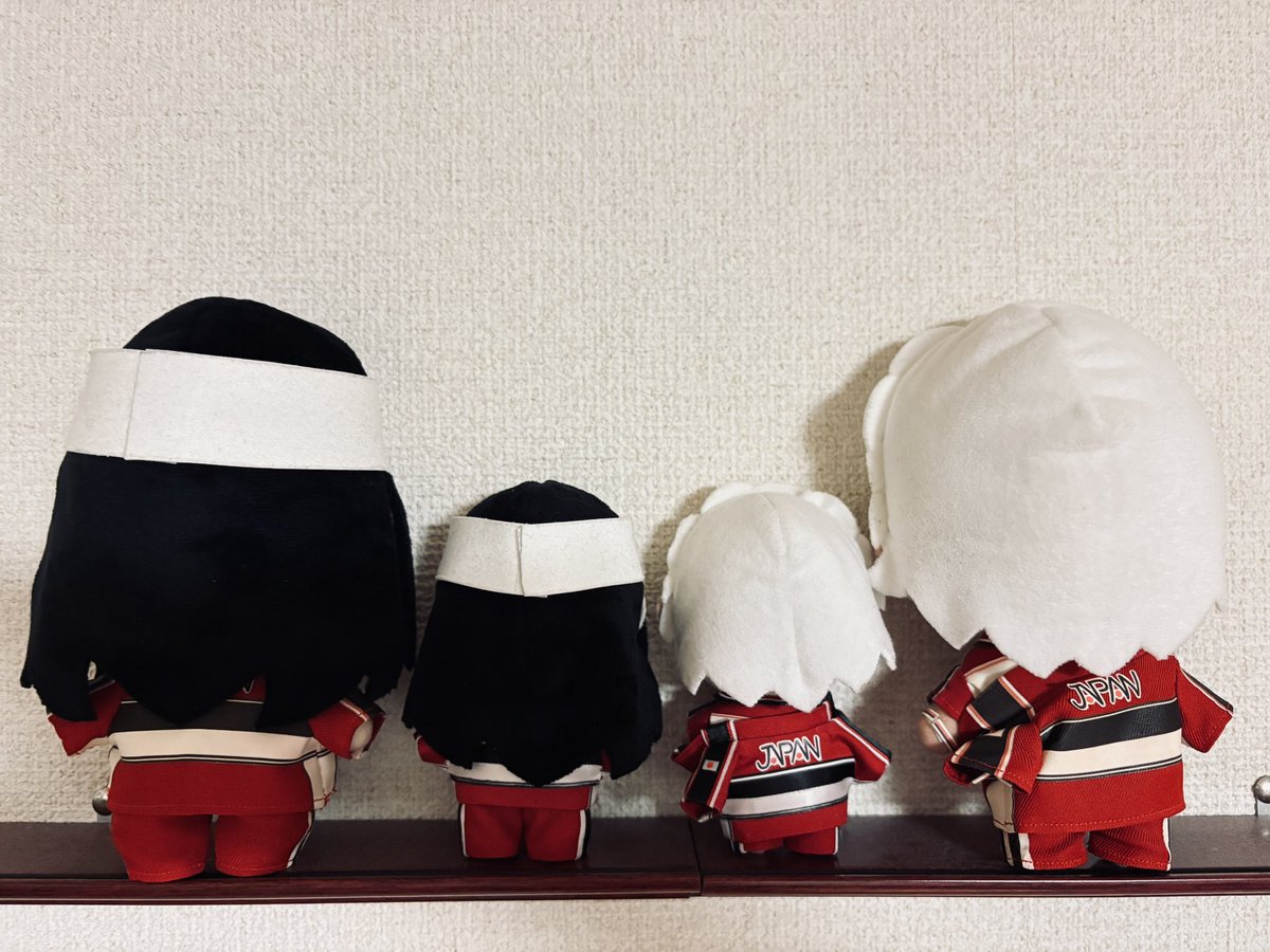 yadododon's tweet photo. ちびガシマガのジャージができたぞ〜〜〜〜！！！！🎾🎾🎾🎾
そんな気はしてたけど、世界戦🇯🇵仕様にしたんギリギリ静止画でも写って嬉しい🥹 https://t.co/dy7wi2asky