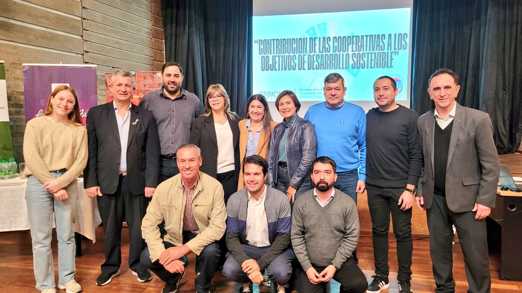 ✅ Ya se desarrolla en el ITEC de Alem la jornada sobre cooperativas y ODS.

📍Organiza la Cámara de Representantes, impulsando estos temas a través del lema 2025.

🌱 Cooperativismo y desarrollo sostenible, en acción