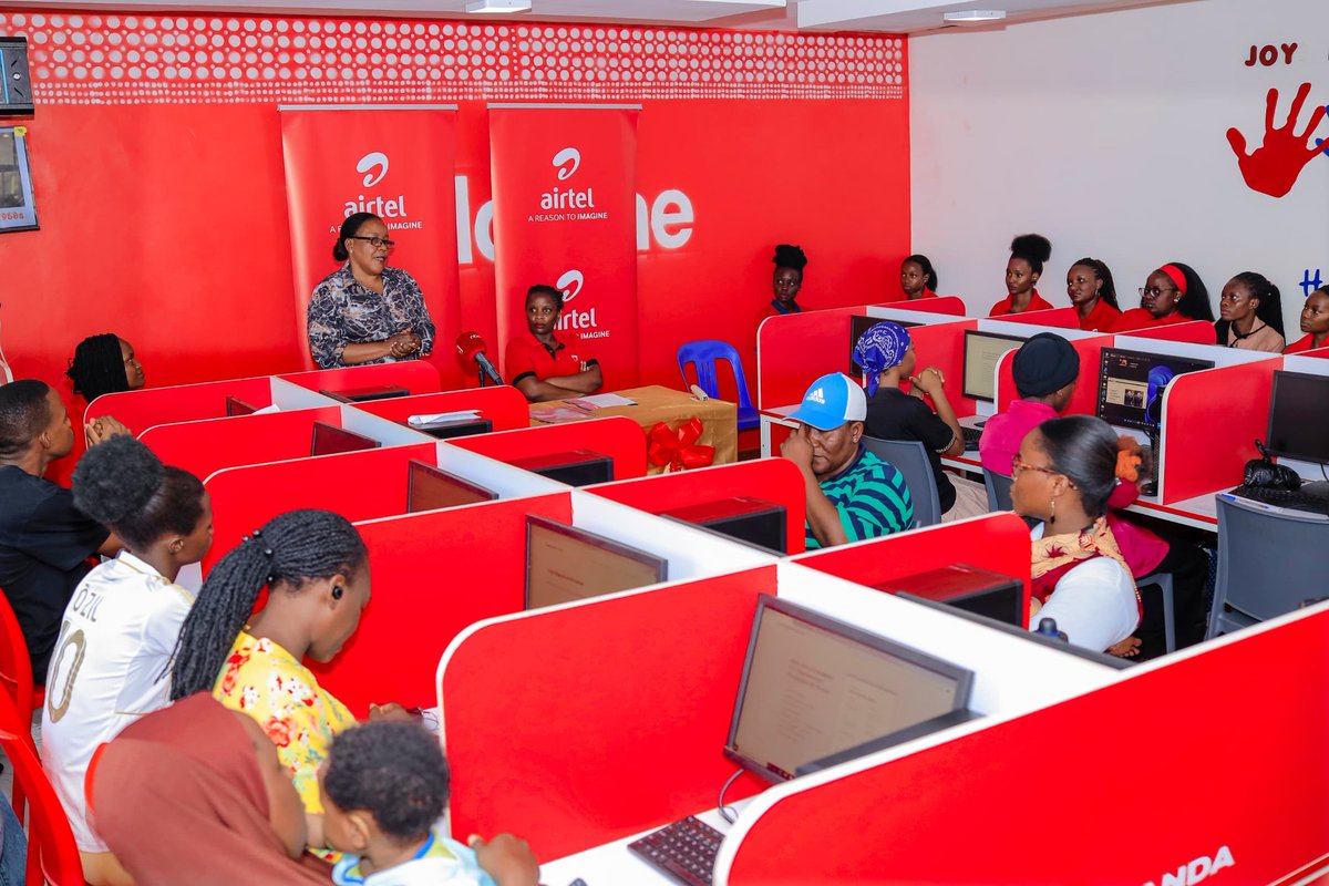 AirtelUGMD's tweet image. Another stride on our Digital Inclusion has been made.
Today, @Airtel_Ug has launch a #TechForHer program that shall train 100 young in ICT skills. This is supported by @airtelafrica Foundation
We have brought the training of young women in Tech closer.