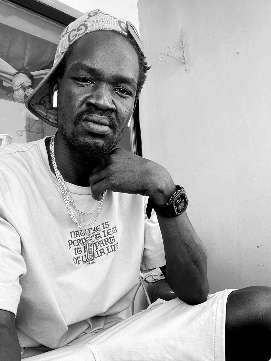 sameface256's tweet image. 15:22✨✨