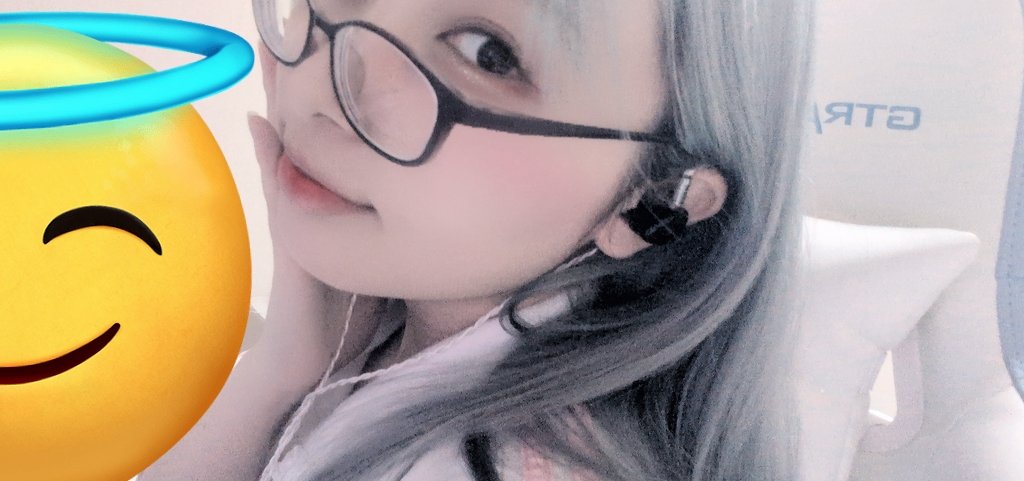 yayo_21200's tweet image. @Rabbit0_r 様から  Padsmith Gaming IEM ご提供頂きました！！
これ、すごいめっちゃいい
私耳にハマるイアホンほぼないんだけどピッタリハマるし初めてゲーミングイアホンになりそう😘
ケースついててらぶ
#Padsmith