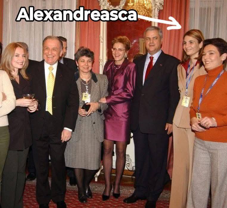"Luptatorii" anti sistem. Azi, Anca Alexandrescu, sugeranista lu` peste prajit.