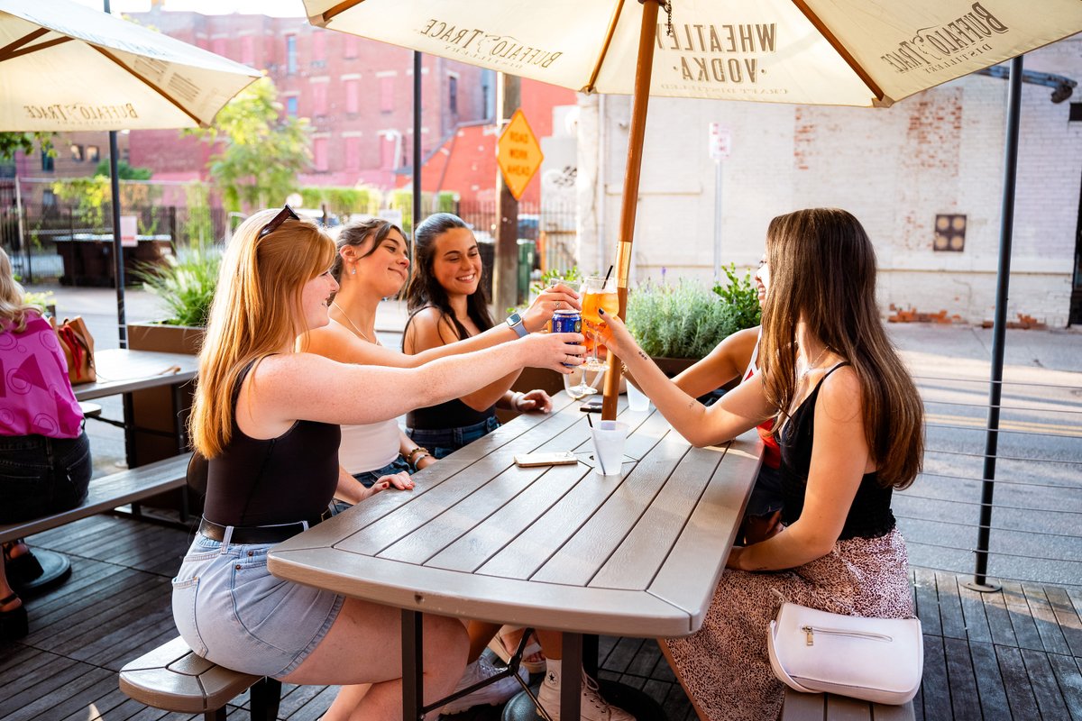 Who decided Friday was the first day of the weekend, anyway? Start yours early--grab your pals and come enjoy our reverse happy hour from 10pm 'till close. 👯‍♀️