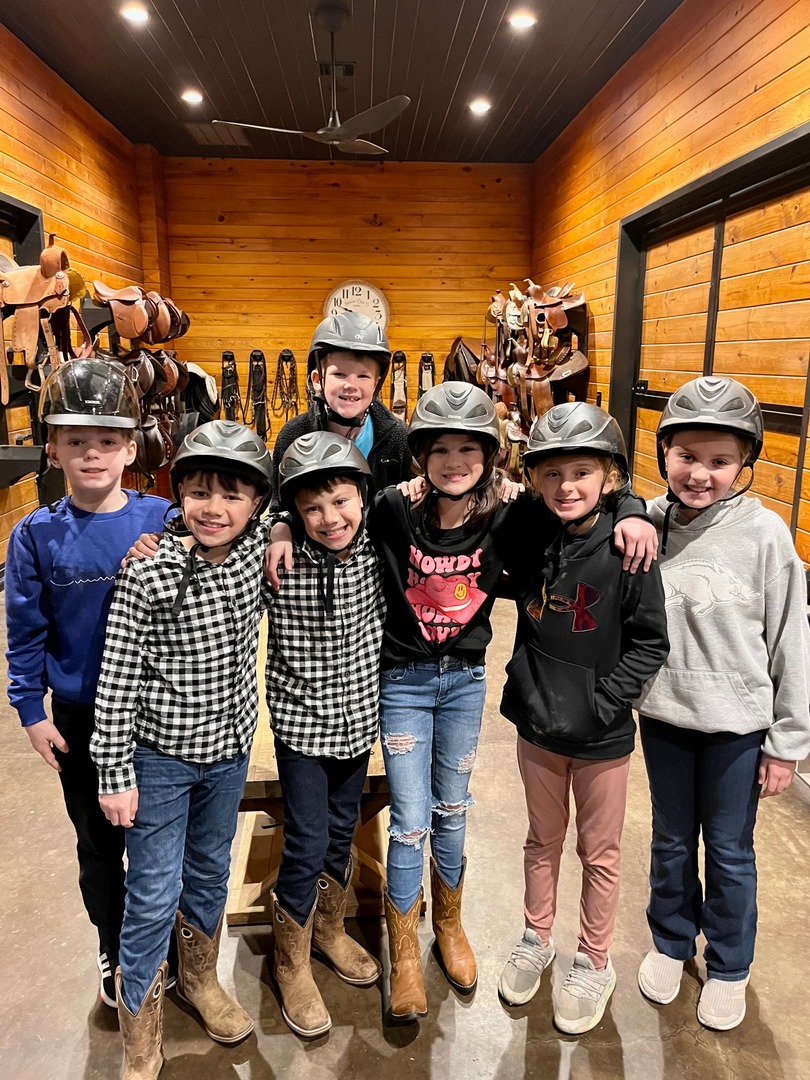 Are you looking for a fun and exciting activity? Look no further than The Pine Hill Ranch! 👪🐴
➡️ Book your horse riding lesson now and join us for an unforgettable experience! 🐴
📍 19513 Congo Ferndale Little Rock AR, 72210
🔗 thepinehillranch.com
📞(501) 366-8436