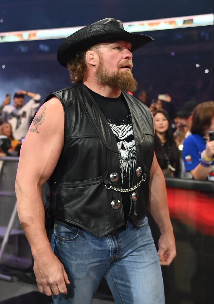 Can't wait for SmackDown 🔥
