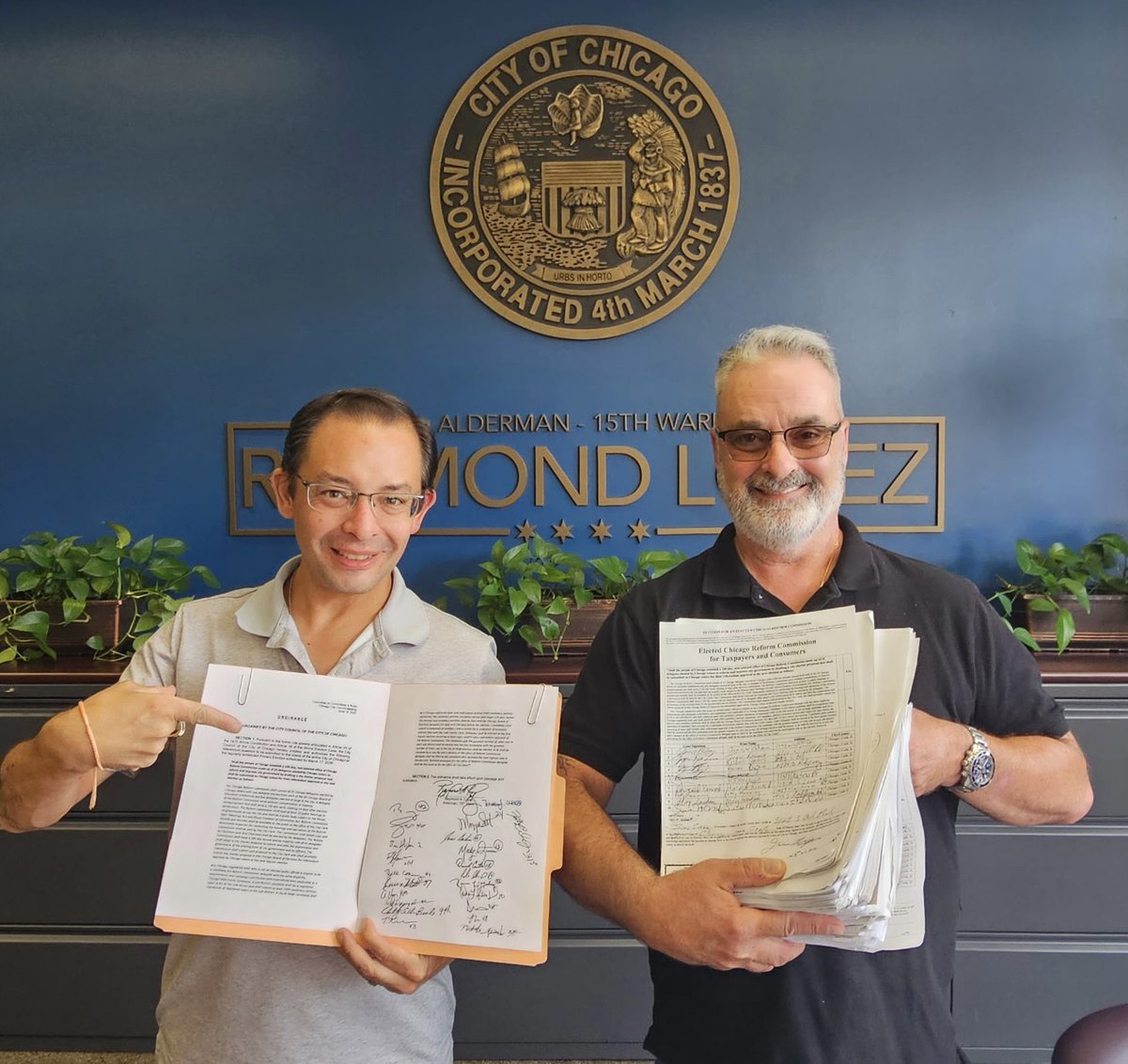 Ald. Raymond Lopez (@raymondalopez) on Twitter photo By City Council action or people-led petition, a movement is growing to create a government structure, a city charter, that enshrines how City Hall is supposed to work!
15,000 people have already signed <a href="/ChicagoDB/">Chicago Deserves Better PAC</a>’s petition for a binding referendum creating a charter By City Council action or people-led petition, a movement is growing to create a government structure, a city charter, that enshrines how City Hall is supposed to work!
15,000 people have already signed <a href="/ChicagoDB/">Chicago Deserves Better PAC</a>’s petition for a binding referendum creating a charter