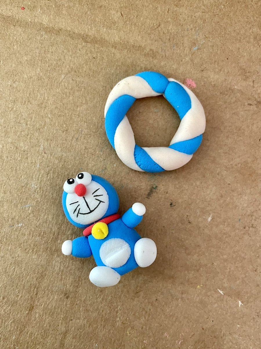 Javiertrader95's tweet image. 3D animated version of Doraemon on vacation, crafted with foam clay.(Tutorial)🤗

#clay #foam #art #diy #hive #blockchain #web3 @hivecuba @hivediy47901 @hiveblocks_es @hiveblocks @HiveBlockchain @Beet_Root_Soup @Doraemon_Daily #doraemon @doraemonChannel

ecency.com/hive-189641/@i…