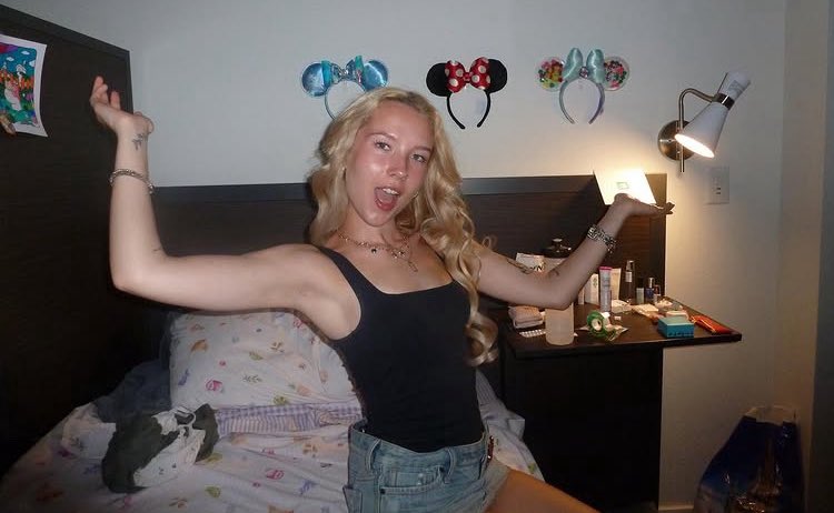 I’m just a Disney girlie 
I’m innocent 

#edtwt #nsfw #nsfwtwt #jailbait #pyt #pawg #candid #mnwo #gendertraitor #cameltoe #CamelToeLover #cameltoehoe #pits #goon #gooner

Ps goon to my armpit