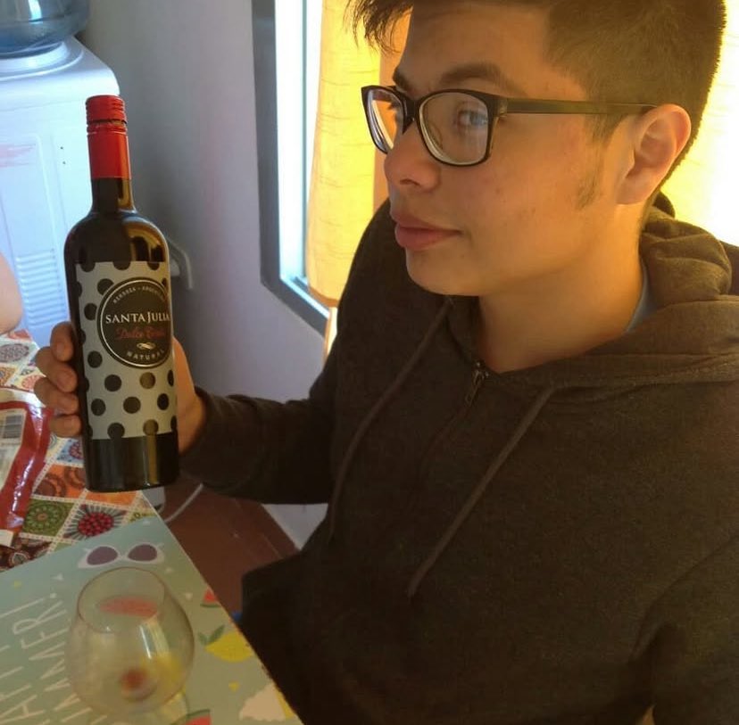 Charruant's tweet image. Directamente desde el país del hambre y la exportación de delincuencia 🇻🇪. Ex líder del tren de Aragua. Se quebró una mano de tantas pajas. Le damos la bienvenida al único venezolano que nos cae bien. Bienvenido @Oscardta. Nuestro querido Stuff