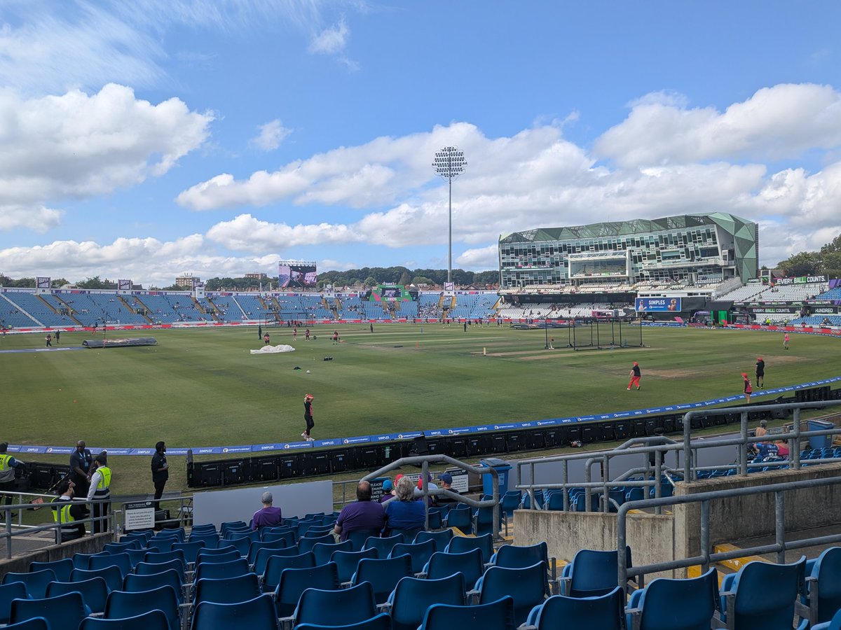 No Katherine Fraser for the Northern Superchargers but good luck to <a href="/Sarah_Bryce08/">Sarah Bryce</a> playing for Welsh Fire in today's Hundred at Headingly from WRCC