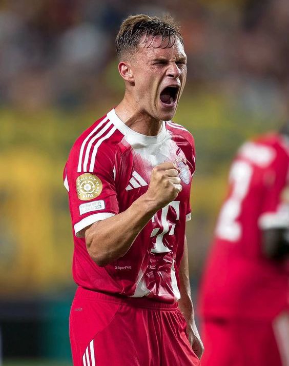 #BallonDor : 𝗣𝗔𝗦 𝗗𝗘 𝗝𝗢𝗦𝗛𝗨𝗔 𝗞𝗜𝗠𝗠𝗜𝗖𝗛 𝗗𝗔𝗡𝗦 𝗟𝗘 𝗧𝗢𝗣 𝟯𝟬 𝗗𝗨 𝗕𝗔𝗟𝗟𝗢𝗡 𝗗'𝗢𝗥 !

▪️: Comprenez-vous ce choix ? 🇩🇪❌