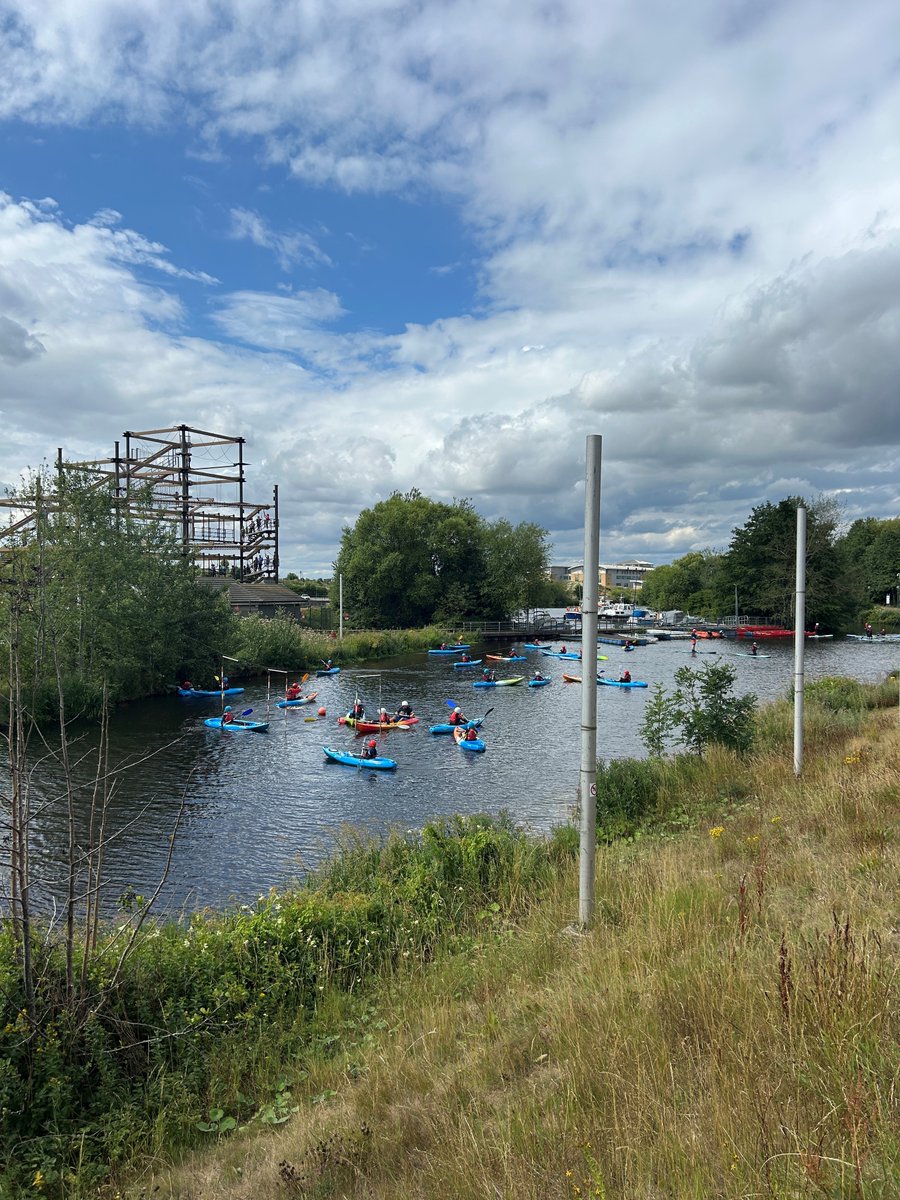 Lovely day for a kayaking session down at the Barrage this afternoon ☀️

🗓️ It's not too late to get yourself booked on this summer before the kids go back 👉  tbiwwc.com/activity-booki…