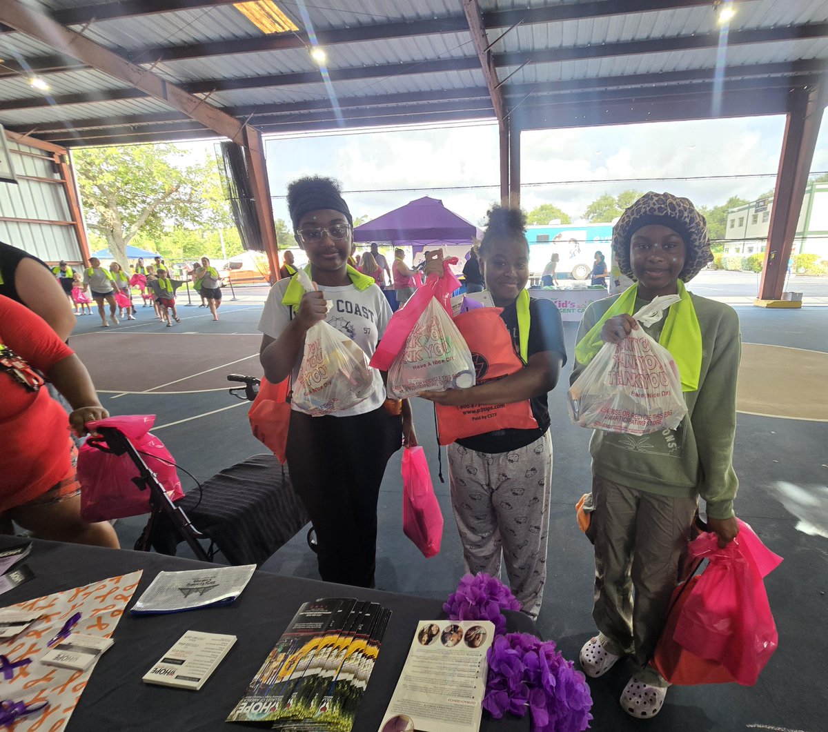 HopeVillages's tweet photo. Back-to-School is around the corner, and HVA is out in the community providing much-needed support. 🎒❤️ TY, Pinellas Sheriff Police Athletic League, for making us part of this incredible event.

#PinellasCounty #CommunitySupport #BackToSchool #HopeForAll #HopeVillagesOfAmerica https://t.co/SYz1wH0tQg