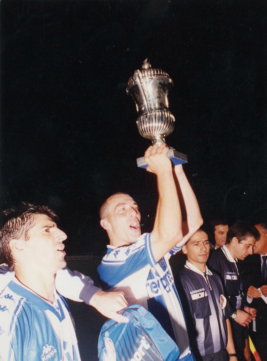 O Futebol Clube do Porto agradece a todas as Pessoas e Instituições a forma respeitosa e sentida como homenagearam, nos vários momentos, o lendário Capitão Jorge Costa.
 
Cabe a cada um de nós a missão de honrar o seu legado e, aos portistas, fazer cumprir o destino deste Clube.