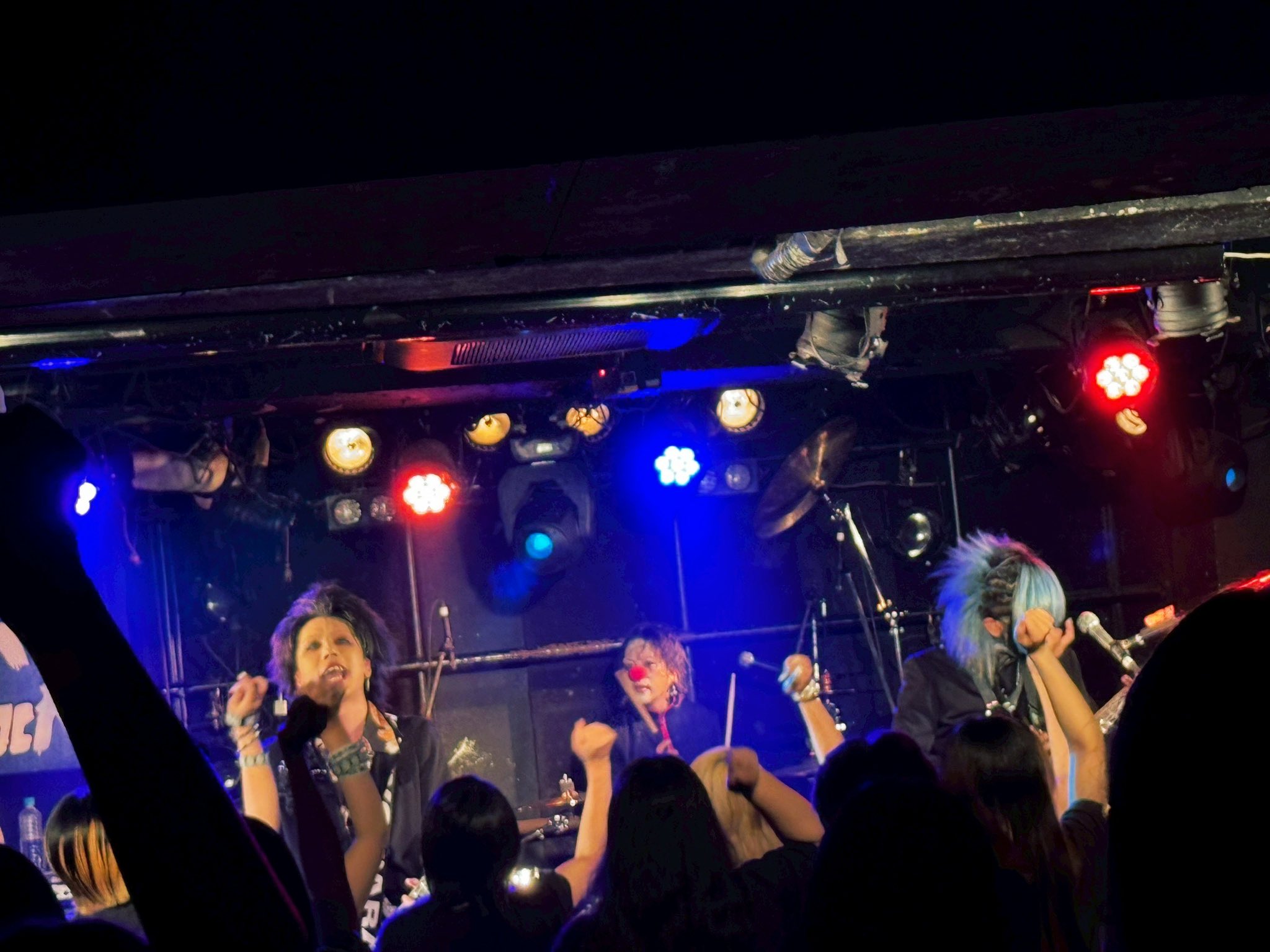 ハナタラシ『LIVE!! 88 Feb. 21 Antiknock Tokyo』 ハナタラシ『LIVE!! 88 Feb. 21 Antiknock Tokyo』 - メルカリ