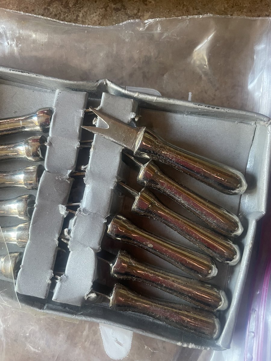 I am out of town and my GF is going thru my stuff. 

She asked if these were corn holders?

I said hell no, that was part of my inheritance. 

#innovativeWealth