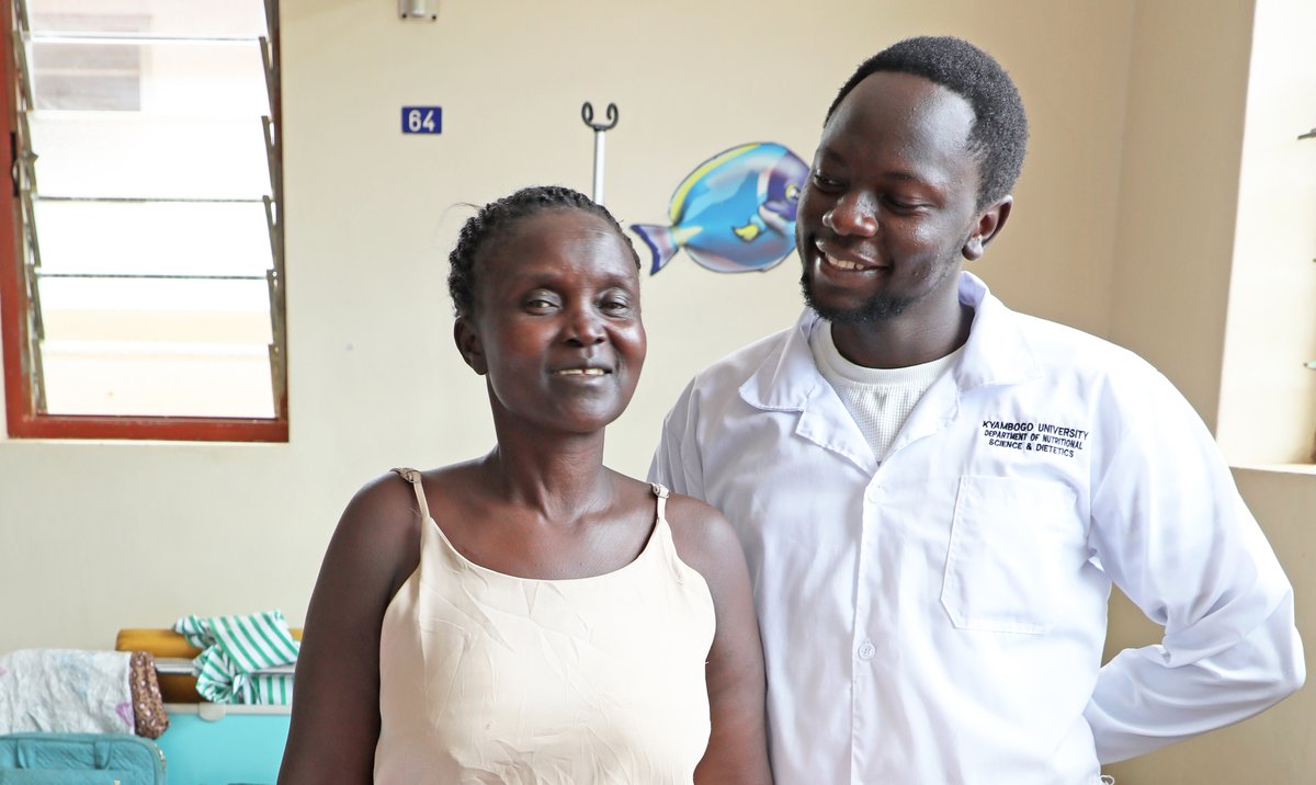 One Post Changed Everything 💙

When a mother at called out for help, Angulo Martin King, a 22-year-old intern doctor studying Human Nutrition and Dietetics from Kyambogo didn't turn away. He amplified her plea for help. 
Read more here:lacorhospital.org/one-post-chang…