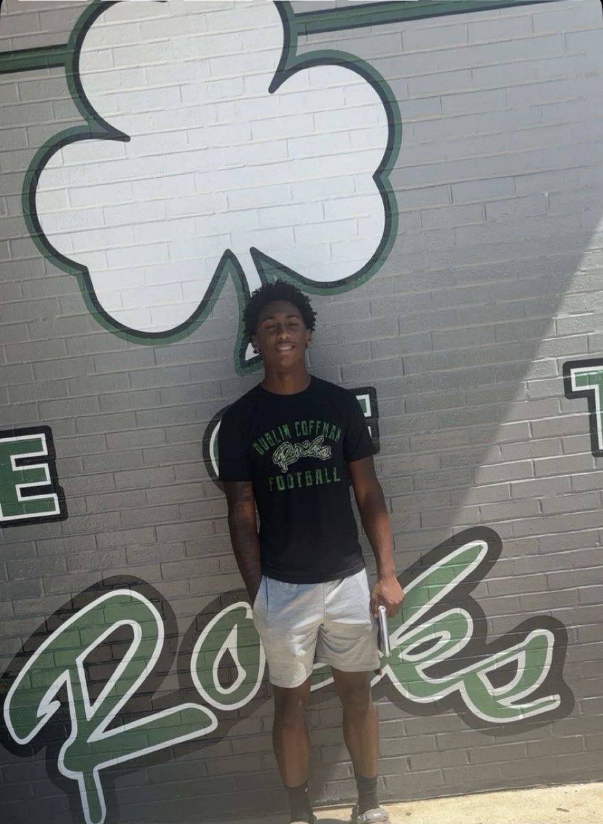 Chad Woodfork (@chadwoodforksr) on Twitter photo Got his schedule done for his last semester of HS. My boy is graduating in December and will be enrolling at <a href="/ysufootball/">Youngstown State Football</a> in January 💪🏾🙌🏾🐧 It’s bitter sweet feeling 🥹 #GoRocks ☘️☘️ Got his schedule done for his last semester of HS. My boy is graduating in December and will be enrolling at <a href="/ysufootball/">Youngstown State Football</a> in January 💪🏾🙌🏾🐧 It’s bitter sweet feeling 🥹 #GoRocks ☘️☘️