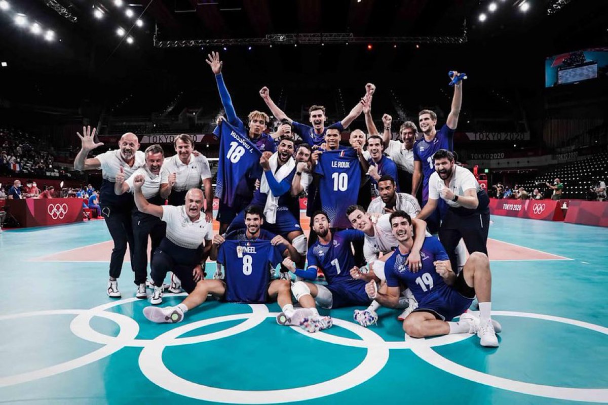 4 years ago today … 🥹💙  4 years na rin akong yavbou fan 🇫🇷