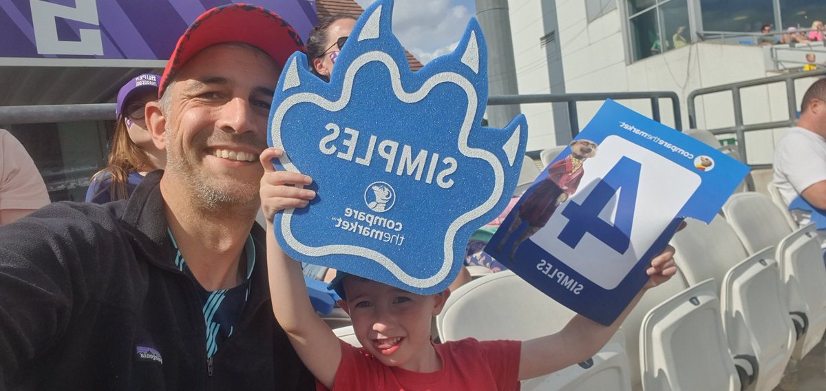 Ian Small tweet media