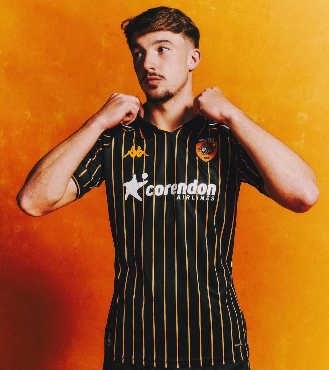 Hull City News🇹🇷 (@hullcitystats) on Twitter photo Charlie Hughes will be the new Vice Captain of Hull City this season. 💪🏼
(Sergej Jakirović via <a href="/HumbersideSport/">BBC Humberside Sport</a>) #HCAFC ⚫️🟠 Charlie Hughes will be the new Vice Captain of Hull City this season. 💪🏼
(Sergej Jakirović via <a href="/HumbersideSport/">BBC Humberside Sport</a>) #HCAFC ⚫️🟠