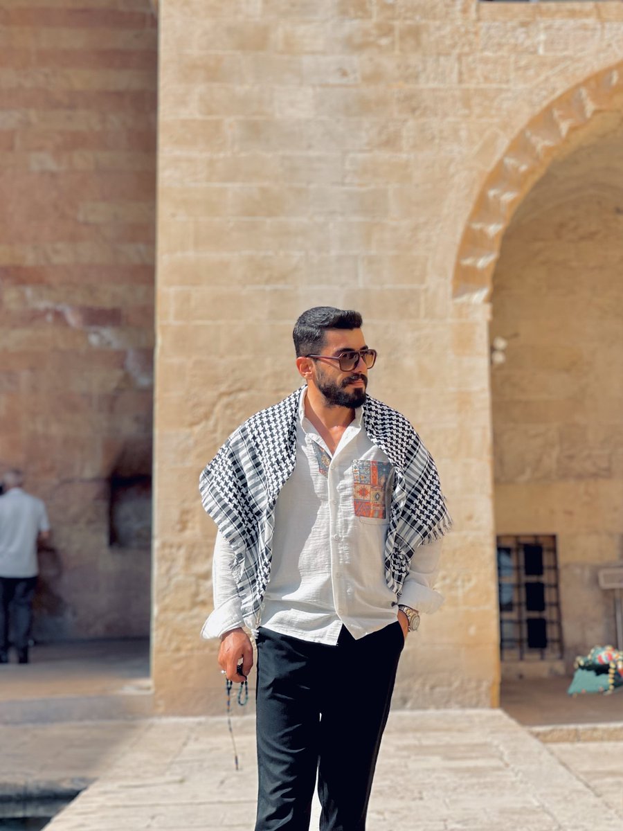 faatihh__'s tweet photo. MÊRDÎN 🧡 https://t.co/3e3rIgXMQl