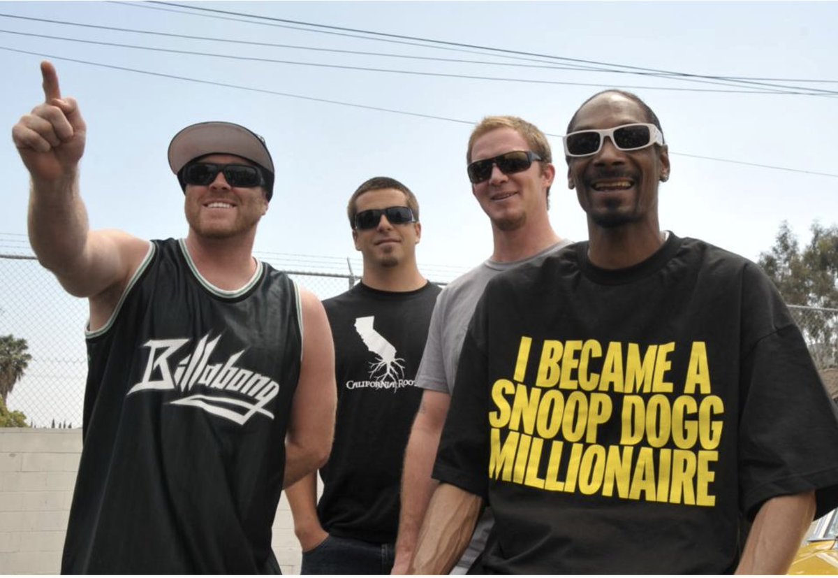Javier Hasse (@javierhasse) on Twitter photo Not every band gets props from <a href="/WuTangClan/">Wu Tang Clan</a> for its weed. <a href="/SlightlyStoopid/">Slightly Stoopid</a> did.
We talked bong rips, bus sessions & Stoopid Fruits, the strain named after a song.
My latest for <a href="/Forbes/">Forbes</a> x <a href="/ForbesLife/">ForbesLife</a>:
🔗 forbes.com/sites/javierha… Not every band gets props from <a href="/WuTangClan/">Wu Tang Clan</a> for its weed. <a href="/SlightlyStoopid/">Slightly Stoopid</a> did.
We talked bong rips, bus sessions & Stoopid Fruits, the strain named after a song.
My latest for <a href="/Forbes/">Forbes</a> x <a href="/ForbesLife/">ForbesLife</a>:
🔗 forbes.com/sites/javierha…