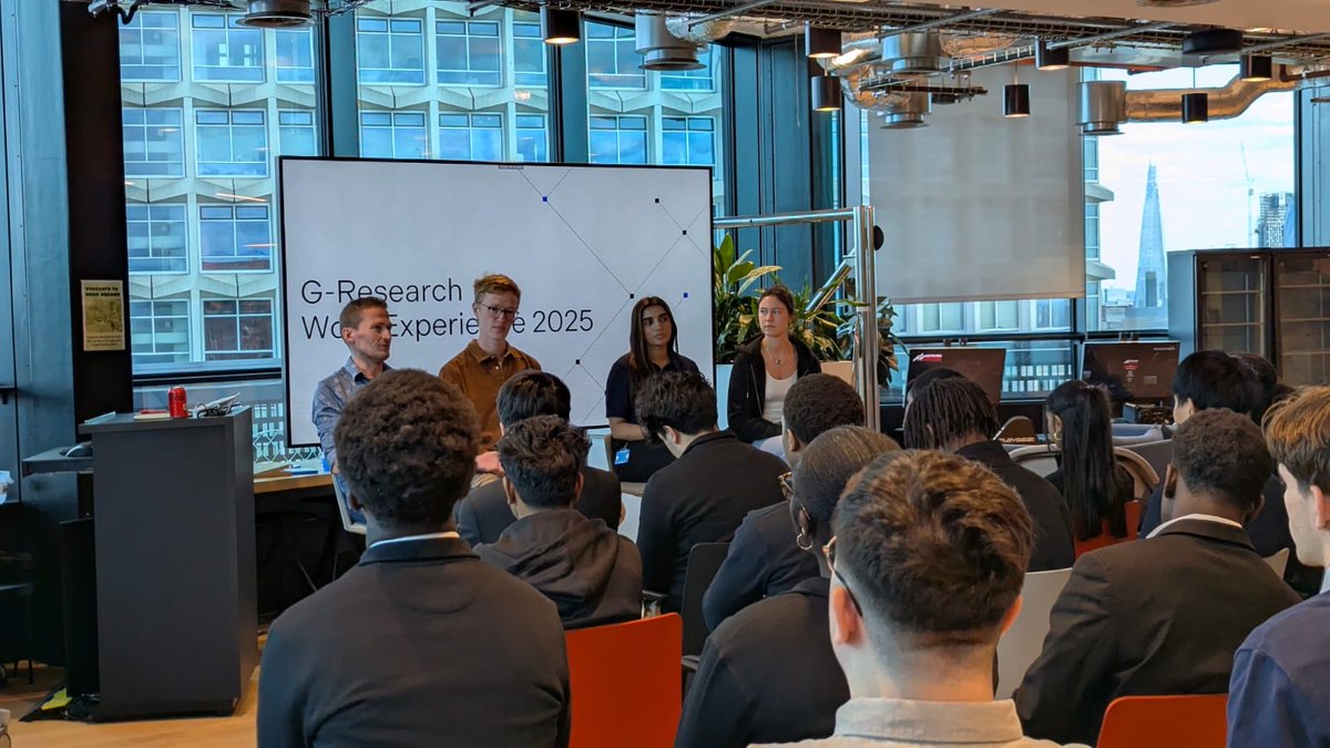 GRESEARCHjobs's tweet image. 👩‍💻 This week we welcomed brilliant work experience students to our London office! 👨‍💻

They teamed up with our engineers and researchers to explore the world of quant finance. Thanks to the students for bringing such curiosity and energy!

#GResearch #WorkExperience #STEMcareers