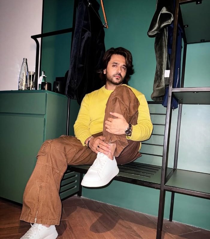 He's my soulmate π« π (@atskolkatafc) on Twitter photo <a href="/ashish30sharma/">Aashiesh Sharrma</a> ** BIRTHDAY COUNTDOWN **
π’ 22 DAYS TO GO
<a href="/ashish30sharma/">Aashiesh Sharrma</a>
BEING STYLISH IS HIS HABIT β¨π
#AashieshSharrma #BirthdayCountdown #Aashieshians <a href="/ashish30sharma/">Aashiesh Sharrma</a> ** BIRTHDAY COUNTDOWN **
π’ 22 DAYS TO GO
<a href="/ashish30sharma/">Aashiesh Sharrma</a>
BEING STYLISH IS HIS HABIT β¨π
#AashieshSharrma #BirthdayCountdown #Aashieshians
