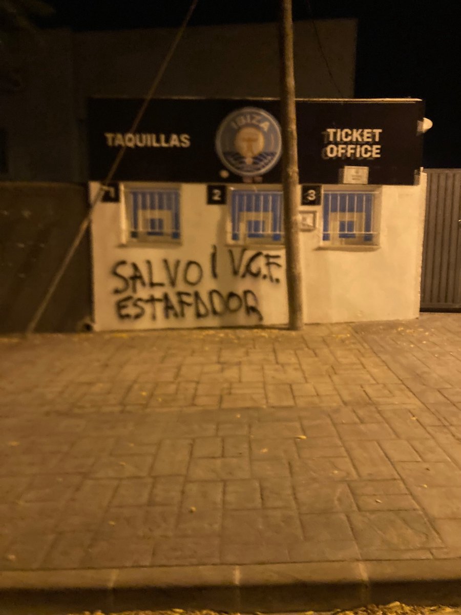 AMABLIM's tweet image. Valencia no olvida. 🔥🔥