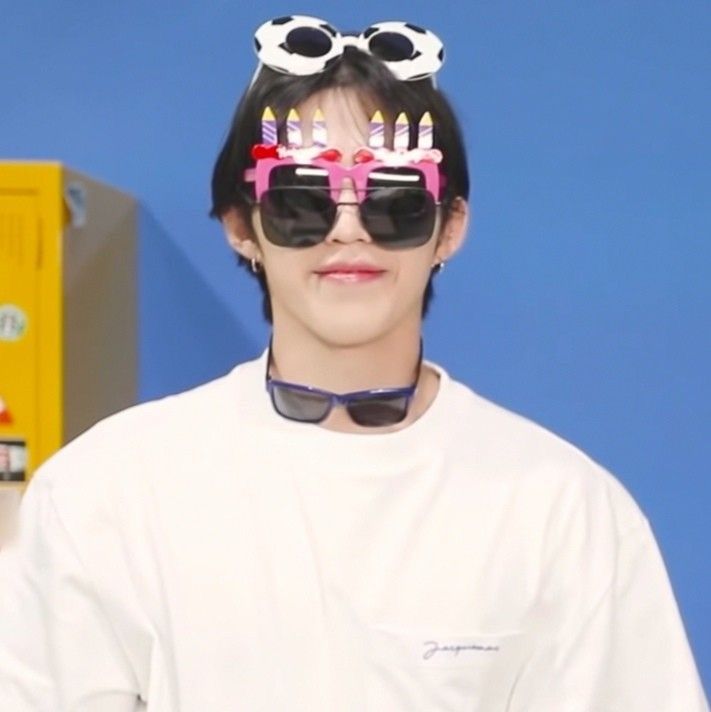 svtlowqual's tweet photo. HAPPY BIRTHDAY TO OUR BEST LEADER, CHOI SEUNGCHEOL! #SCOUPS 🍒

#알로알로_번개처럼_찾아왔다_쿱스생일 #ALO_SCOUPS_DAY https://t.co/BlWp7ztBYc