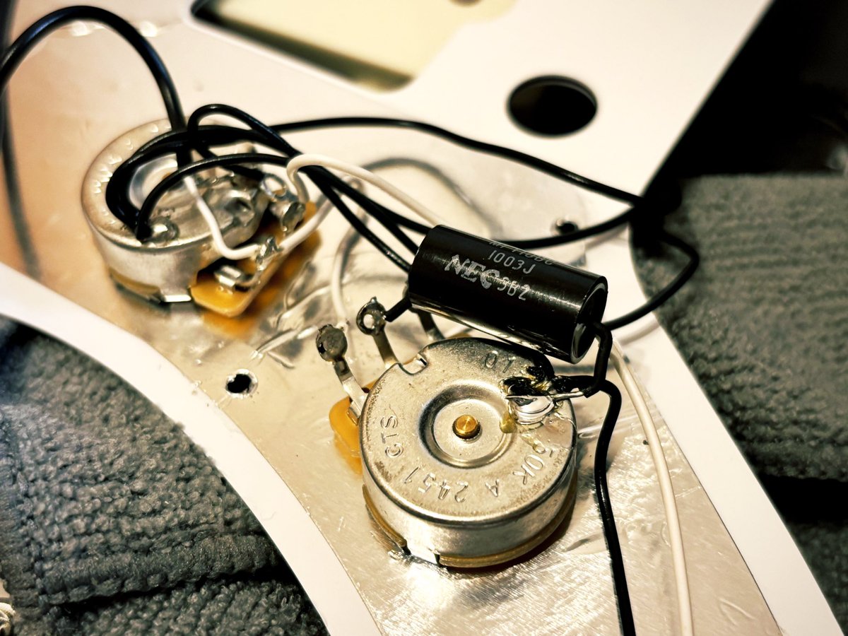 SOLDERマッチングヘッド　よく鳴ります　あらゆる練習用に SUZUKID スズキッド 低電圧ステンレス溶接棒 PS-02 1.6Φ×200g