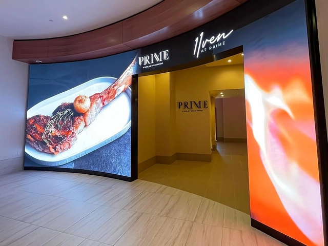 WatchfireSigns's tweet image. Watchfire’s X-Series indoor displays are designed to deliver exceptional visual quality, featuring tightly packed LEDs that deliver seamless, precise content for an extraordinary viewing experience.

Learn more: smpl.is/a22ef

#indoorleddisplays #wearewatchfire