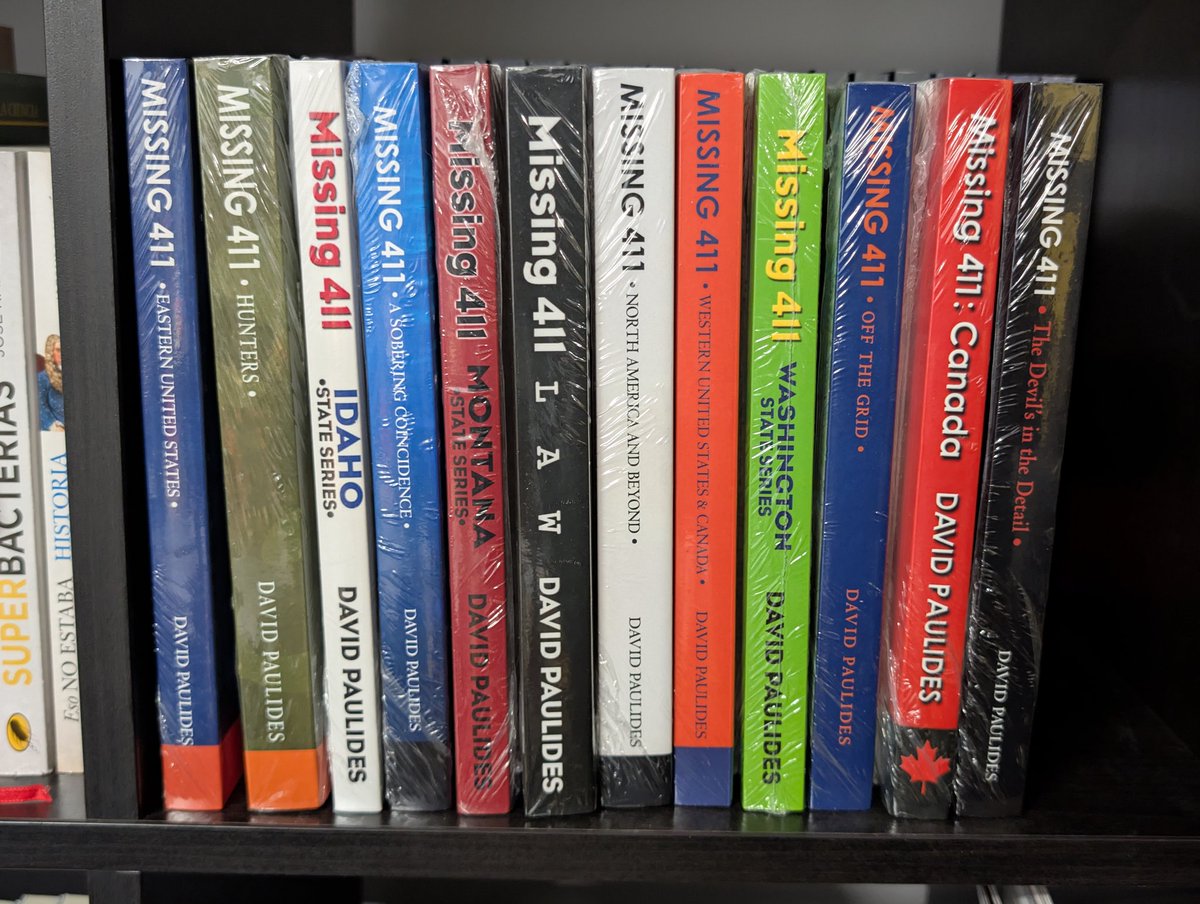 mistuniversales's tweet image. Por fin se unen a mi pequeña biblioteca #DavidPaulides #Missing411 @canammissing